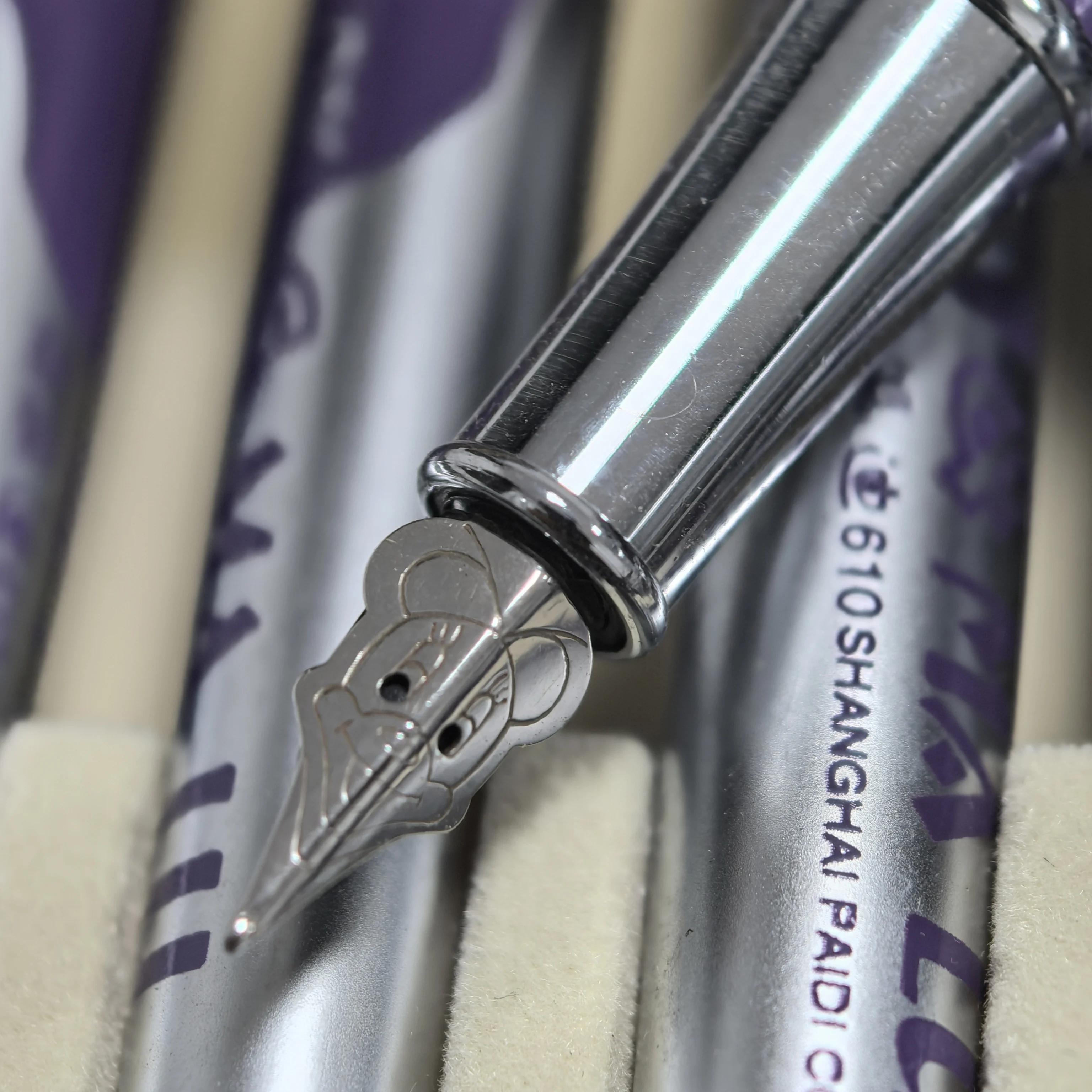 

High Quality Limited Edition Rare Featured Mouse Tip Paddy 610 Pen Iridium Pen Mini Pen Student Adult Office Stationery