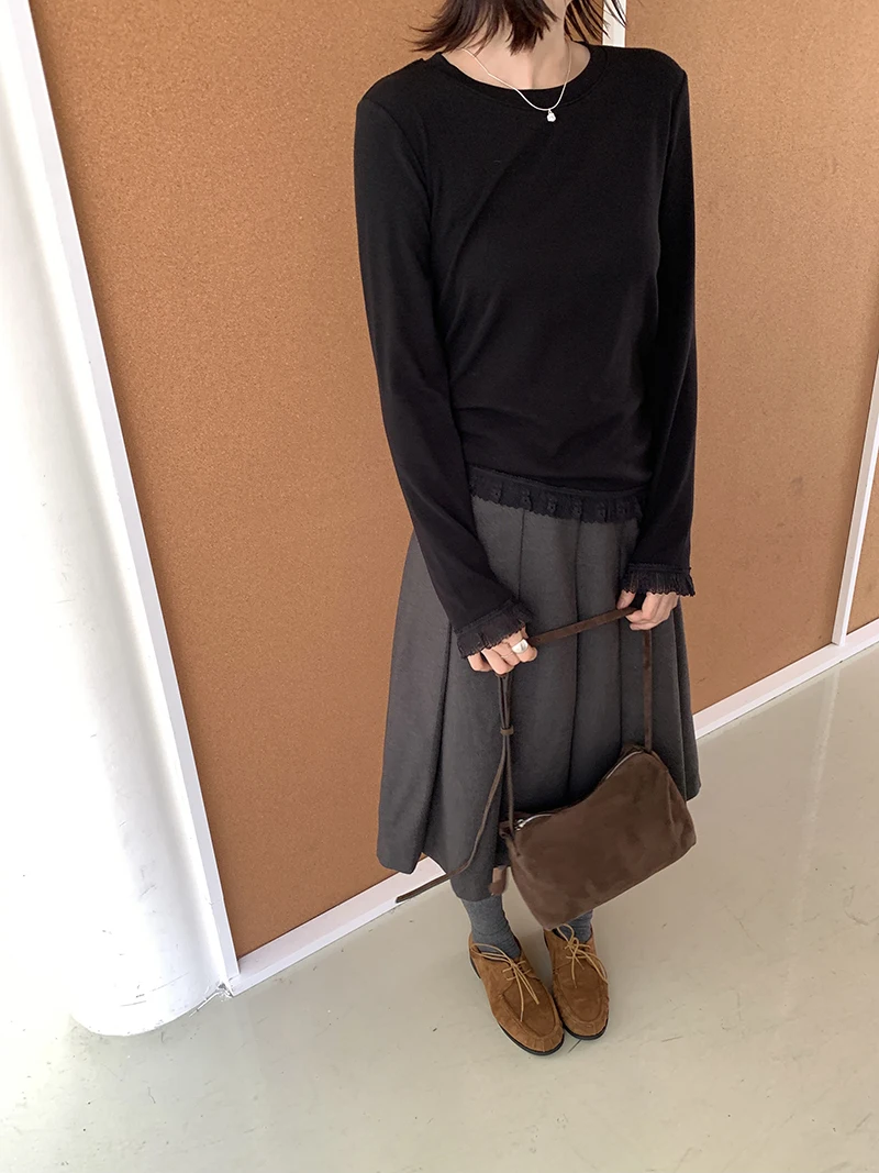 Women's Lace Long Sleeve Base Layer T-Shirt - Soft Solid Color