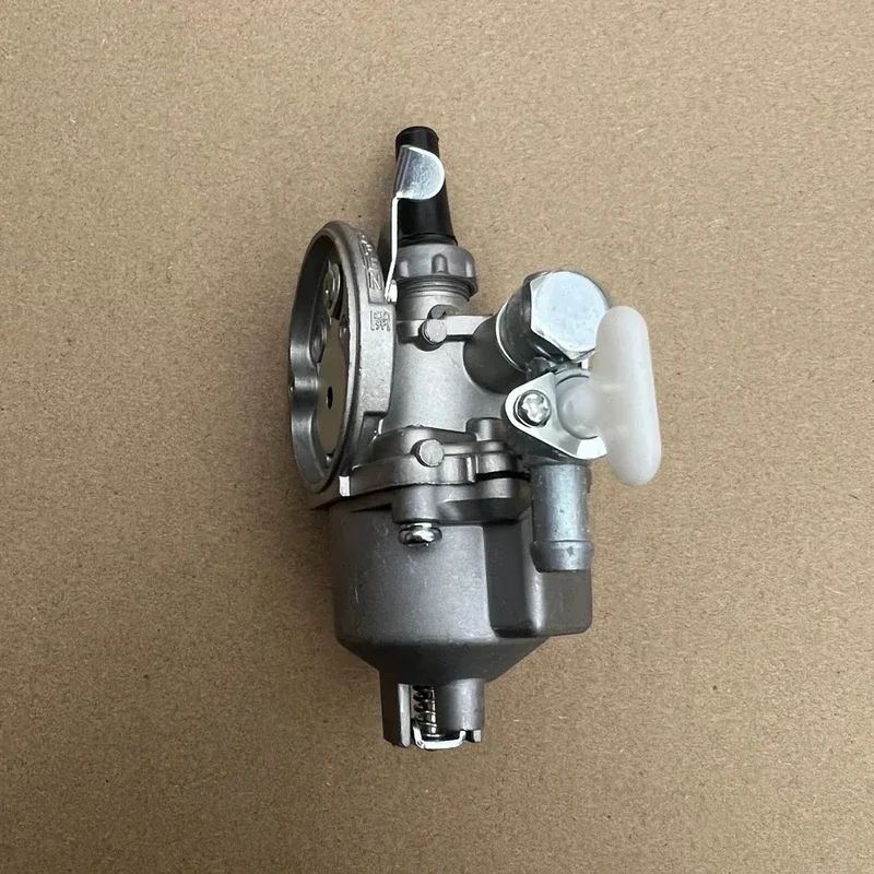 Карбюратор карбюратора для Kawasaki TD33 TD40 TD43 TD48 CG400 кусторез 15001-2525 TAN Карбюратор карбюратора для Kawasaki TD33 TD40 TD43 TD48 CG400 кусторез 15001-2525 TAN