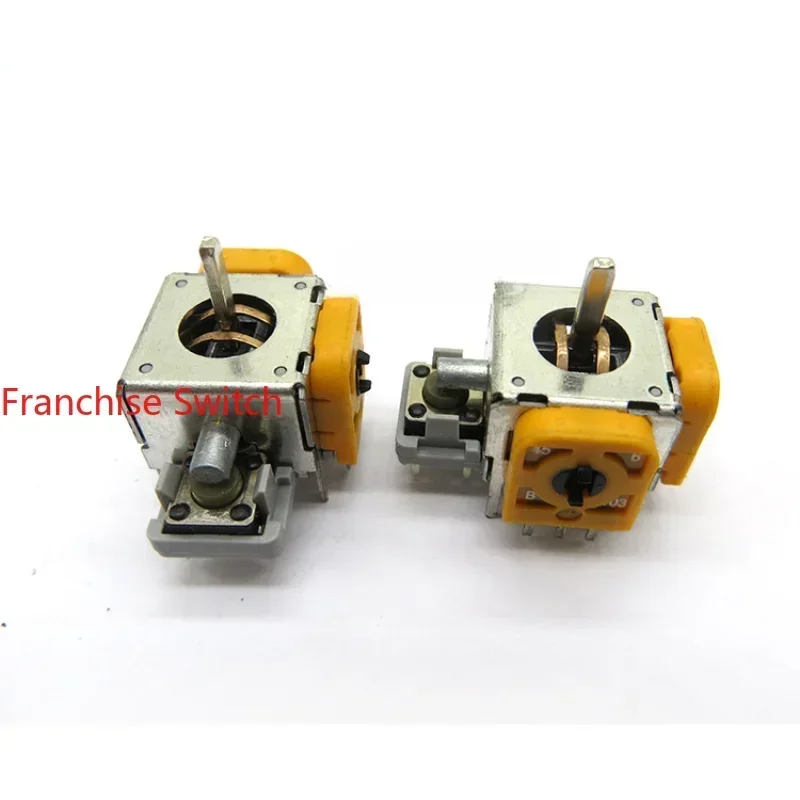 

10 шт. FJM10K-S: Потенциометры-джойстики B10K PS с колпачками для геймпадов