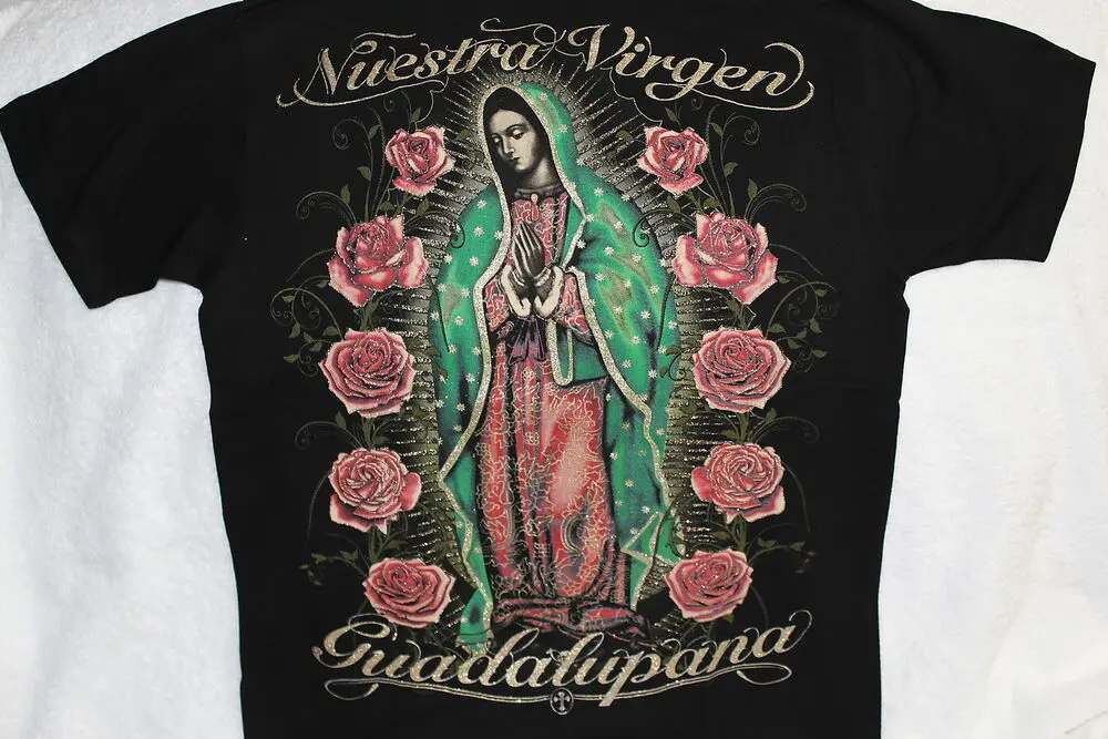 NUESTRA VIRGEN GUADALUPANA GUADALUPE VIRGIN MARY FLOWER ROSE T-SHIRT BLACK