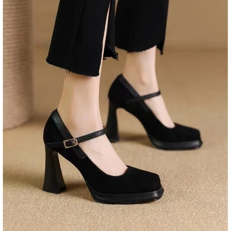 

2025 Sexy high-heeled shoes, fashionable nude-strapped platform high-heeled shoes, ladies' suede flat square heel party shoes