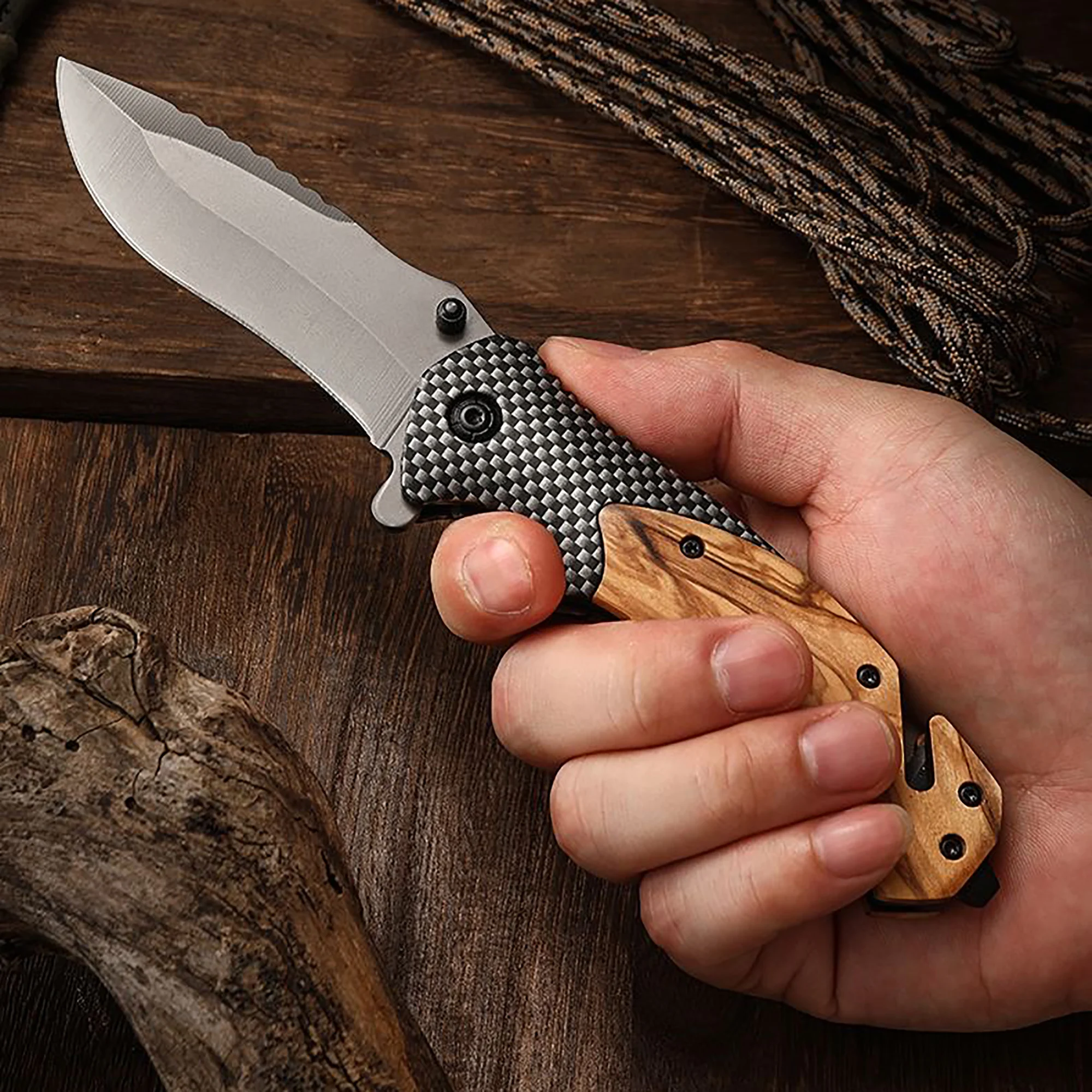 Multi Functional High Hardness Defensive Folding Knife Men\'s Self-defense Survival Tool Knife Outdoor Camping EDC Survival Knife