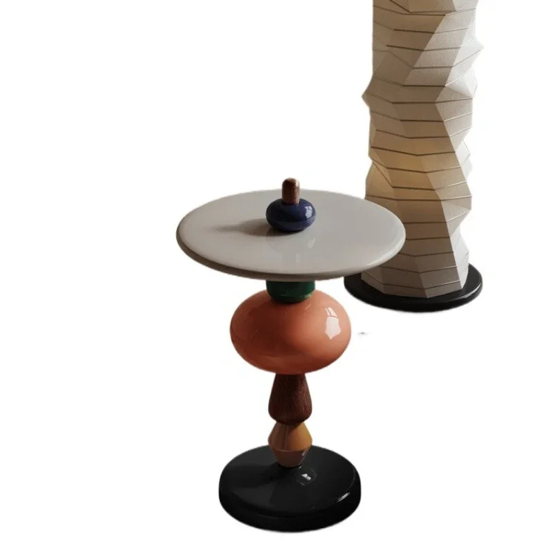 

Nordic light luxury edge art, creative small coffee table sofa corner table