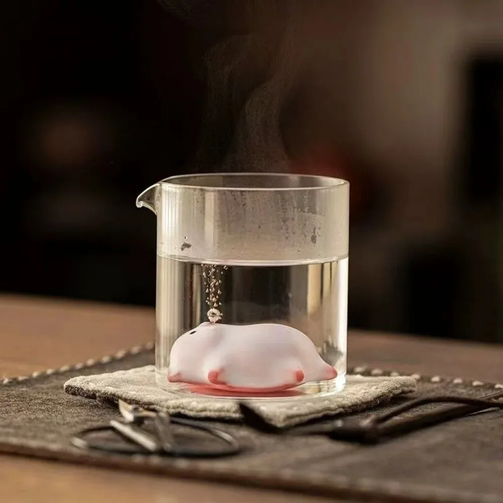 

Ceramic Cartoon Ceramic Tea Cup Spitting Bubbles Lying Flat Bubbling Tea Pet Piggy Reusable Funny Pig Shape
