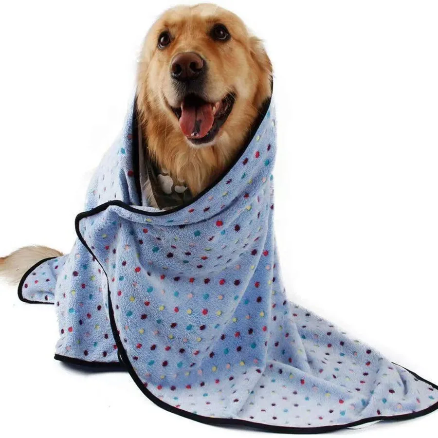 Coral Fleece Flannel Pet Blanket Double-Sided Soft Dot Pattern Throw for Dogs Cats Puppy Kitten for Pet Beds Kennels Crate Car view 4