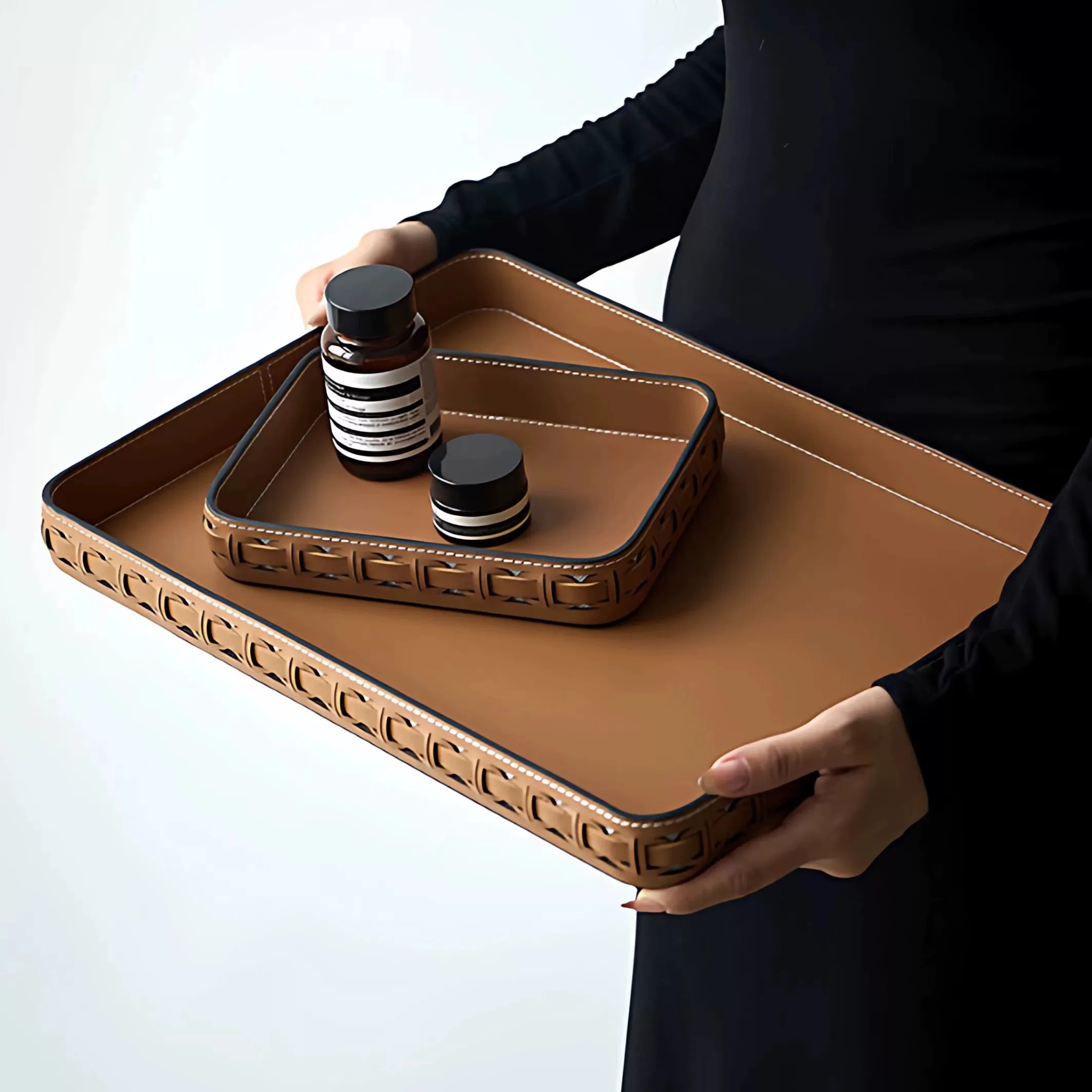 plateau-tresse-en-cuir-de-selle-style-minimaliste-moderne-plateau-a-parfums-pour-la-decoration-de-table-basse-coffret-de-rangement-de-parfums-haut-de-gamme-pour-le-salon