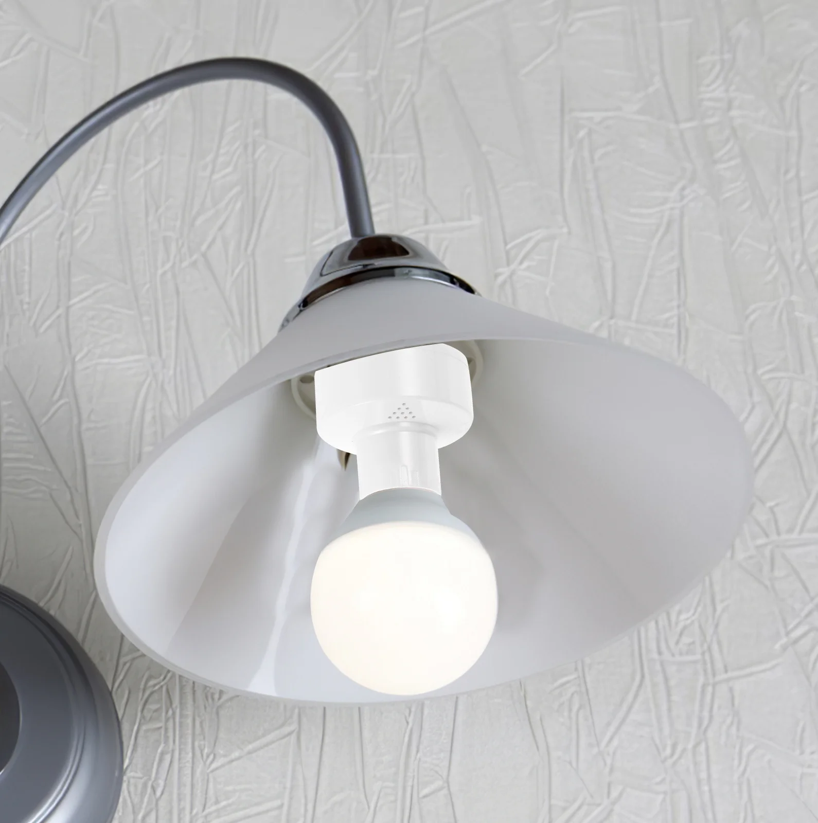 

Voice Control Lamp Holder E27 Smart Light Adapter For Garage Workshop Bedroom Led Bulb Compatible Lamp Socket Plastic E27