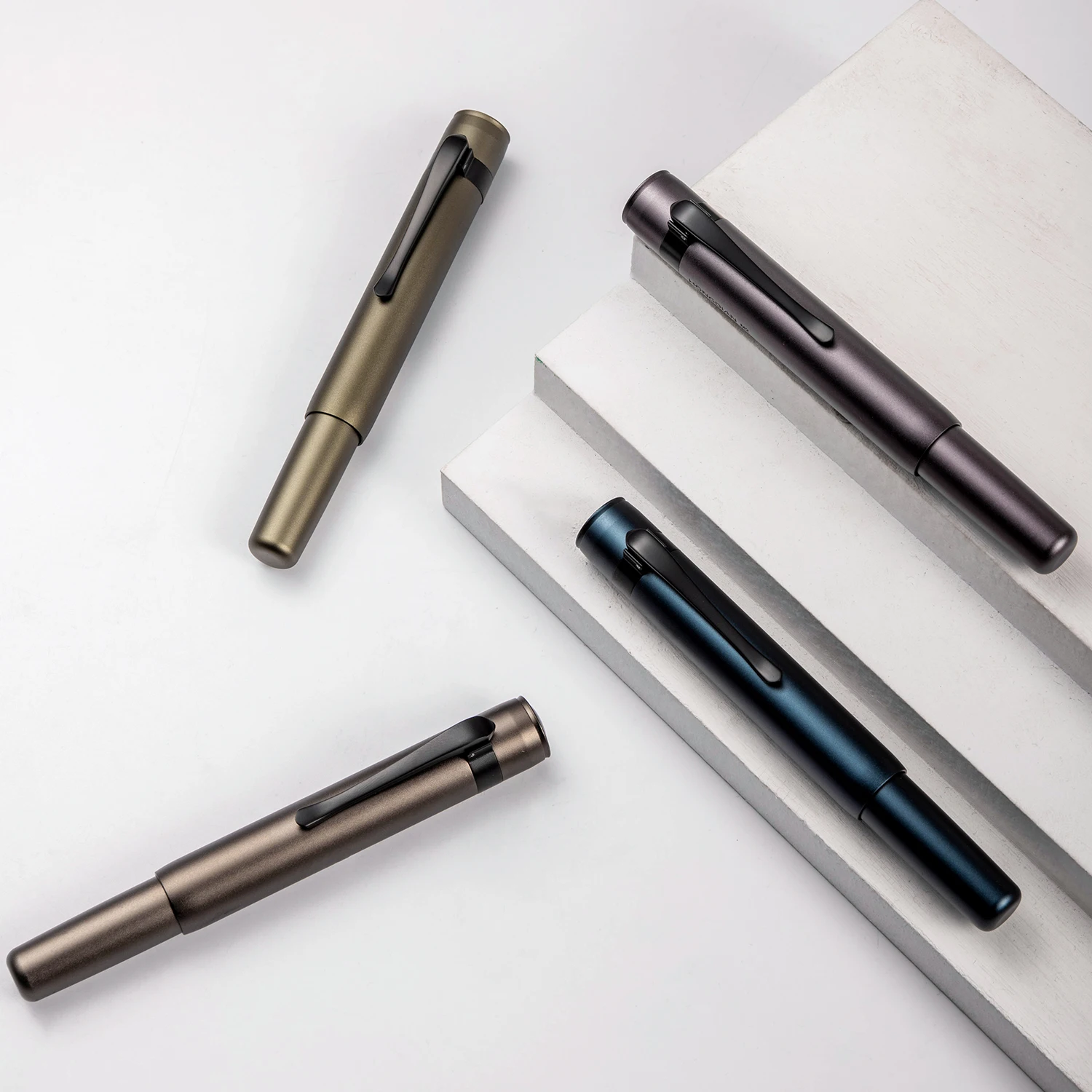 Hongdian M2 Mini Short Rollerball Pen Aluminum Alloy Pocket Portable Writing Travel Pen, Fine Nib 0.5mm