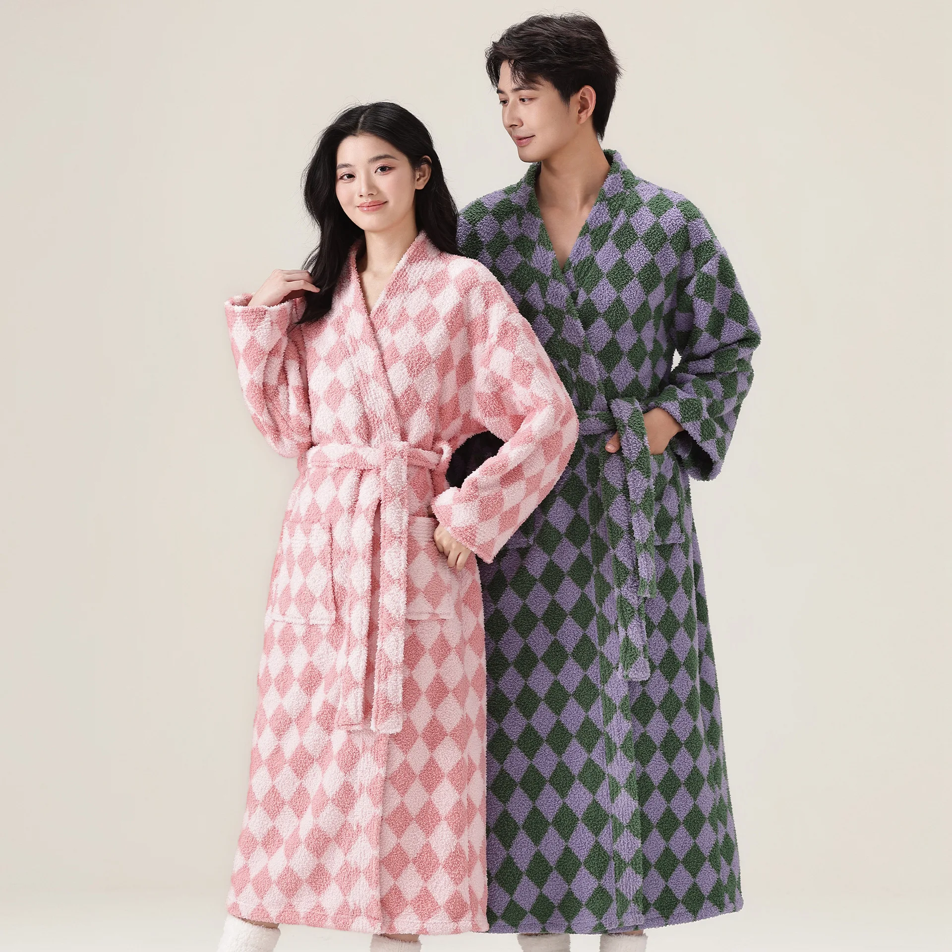 Female Autumn and Winter Warm Long Coral Velvet Thick Couple Bath Bathrobes Men Women Pajamas Shower Robe Bath Towels For Adults