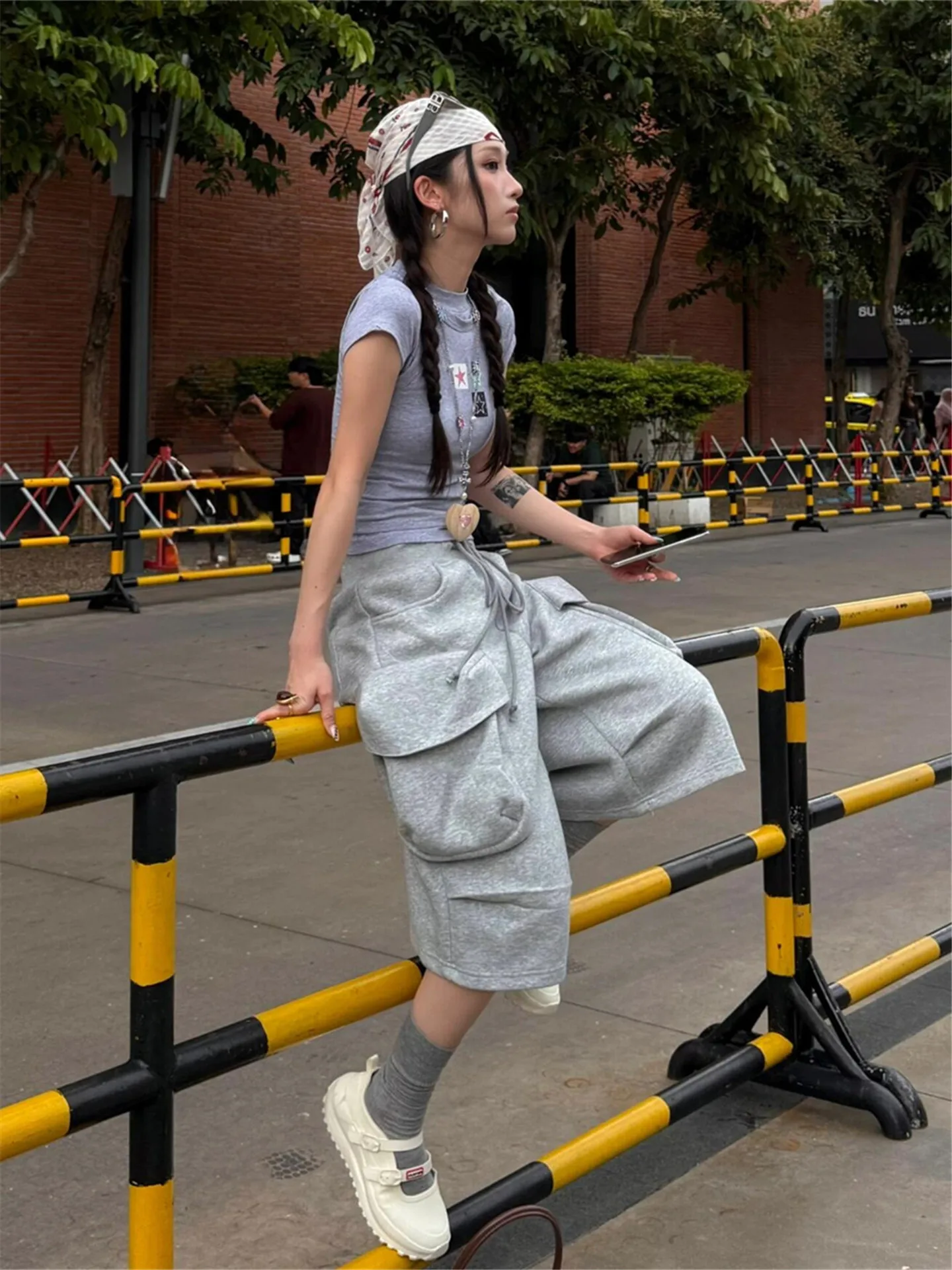 American Street Style Grey Sports Casual Shorts Women Summer Thin Loose Slimming Multi-Pocket Workwear Five-Quarter Pants