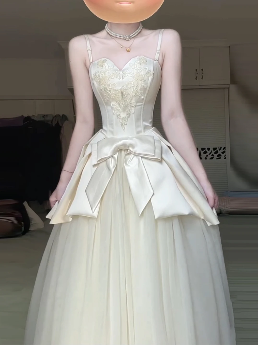 

Элегантное вечернее платье без бретелек для женщин, с коротким рукавом, в пол, для студенток, выступлений, ведущих, невест