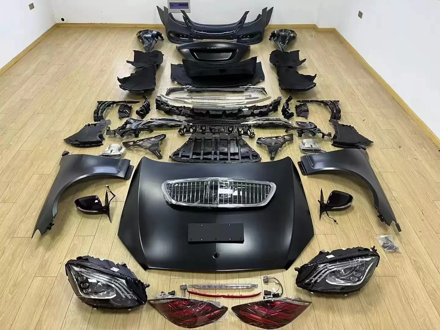 Auto paraurti anteriore surround Body kit griglia faro fanale posteriore per Mercedes-Benz classe S W221 W222 Maybach modificato Maybach