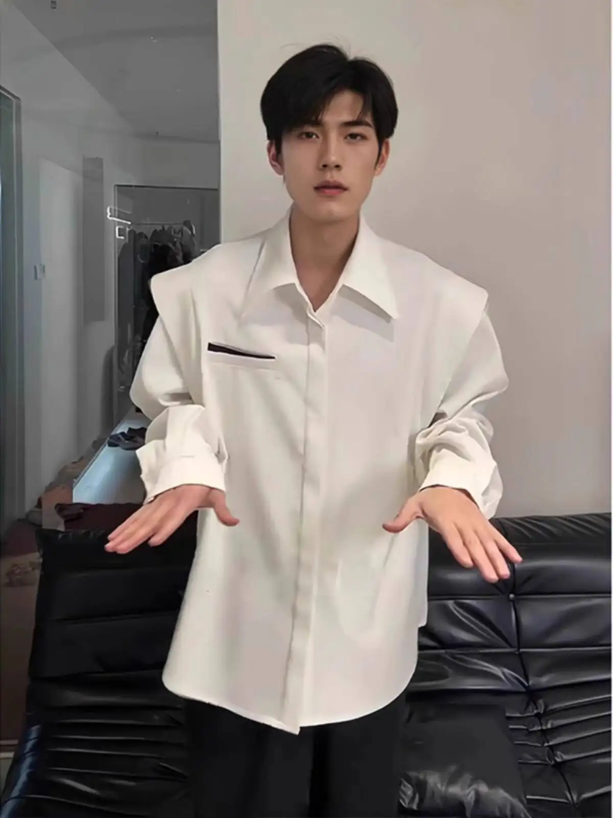 Men's Minimalist Fake Two-Piece Shirt - White Padded Shoulder, High-End Fashion, Korean Style Long-Sleeve, Trendy Designer Top