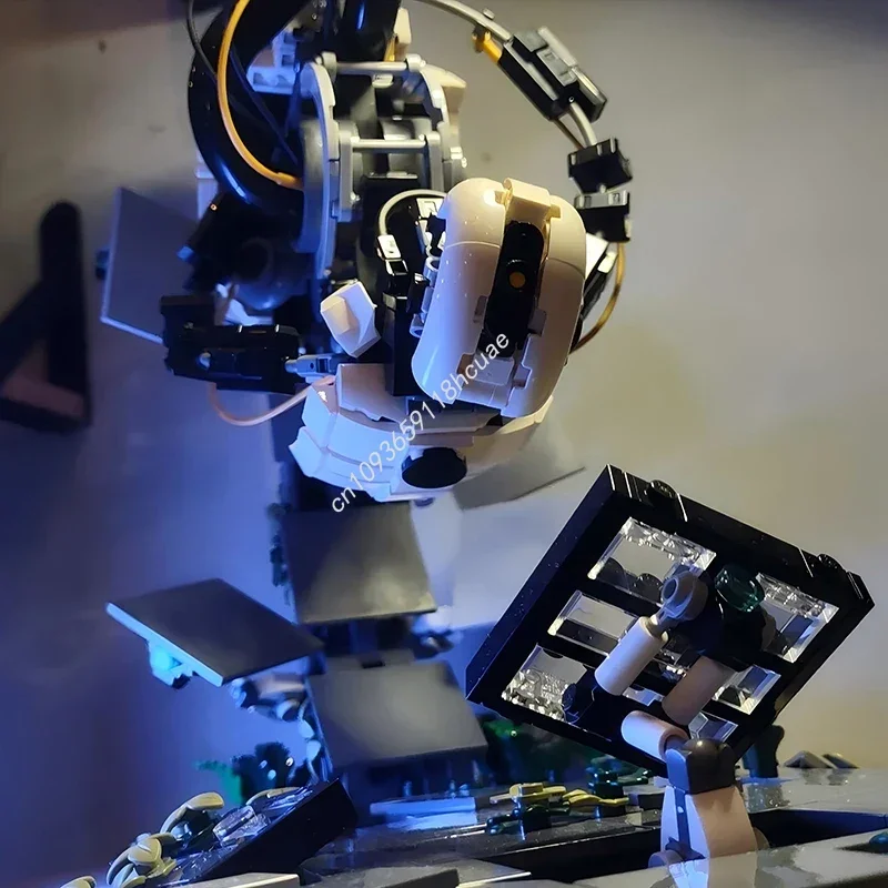 New 1867PCS GLaDOS - Portal 2 Famous Game Icons Scenario Architecture Moc Building Blocks Model Diy Creative Assembly Toys Gifts
