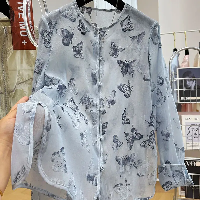 Camisas con estampado de mariposa para mujer, Blusa de manga larga con cuello redondo, Tops de tul con protección solar, temperamento de moda de verano