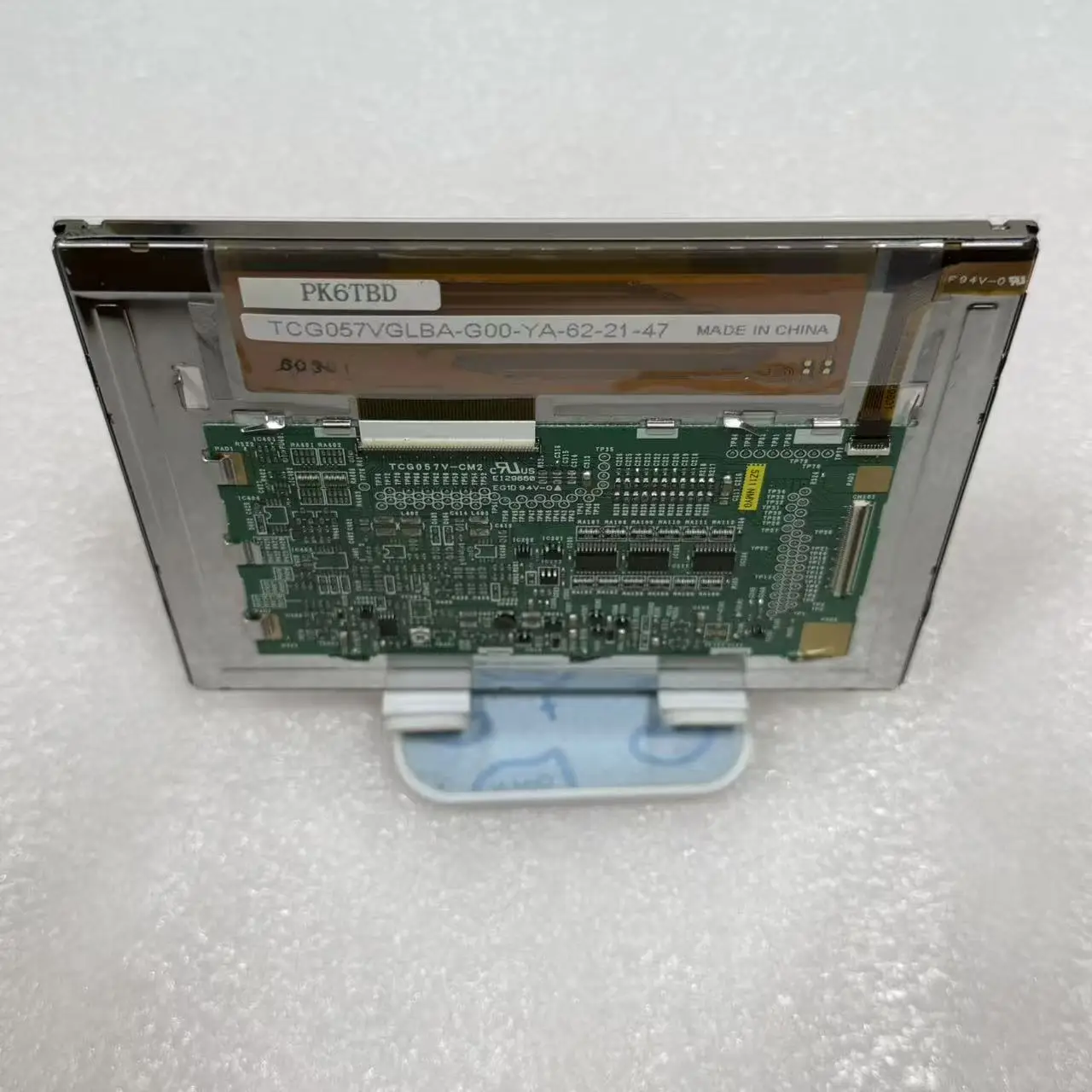 The LCD display is suitable for use in teaching equipment such as Yaskawa robot DX100/DX200 and printers like KGK3000.
