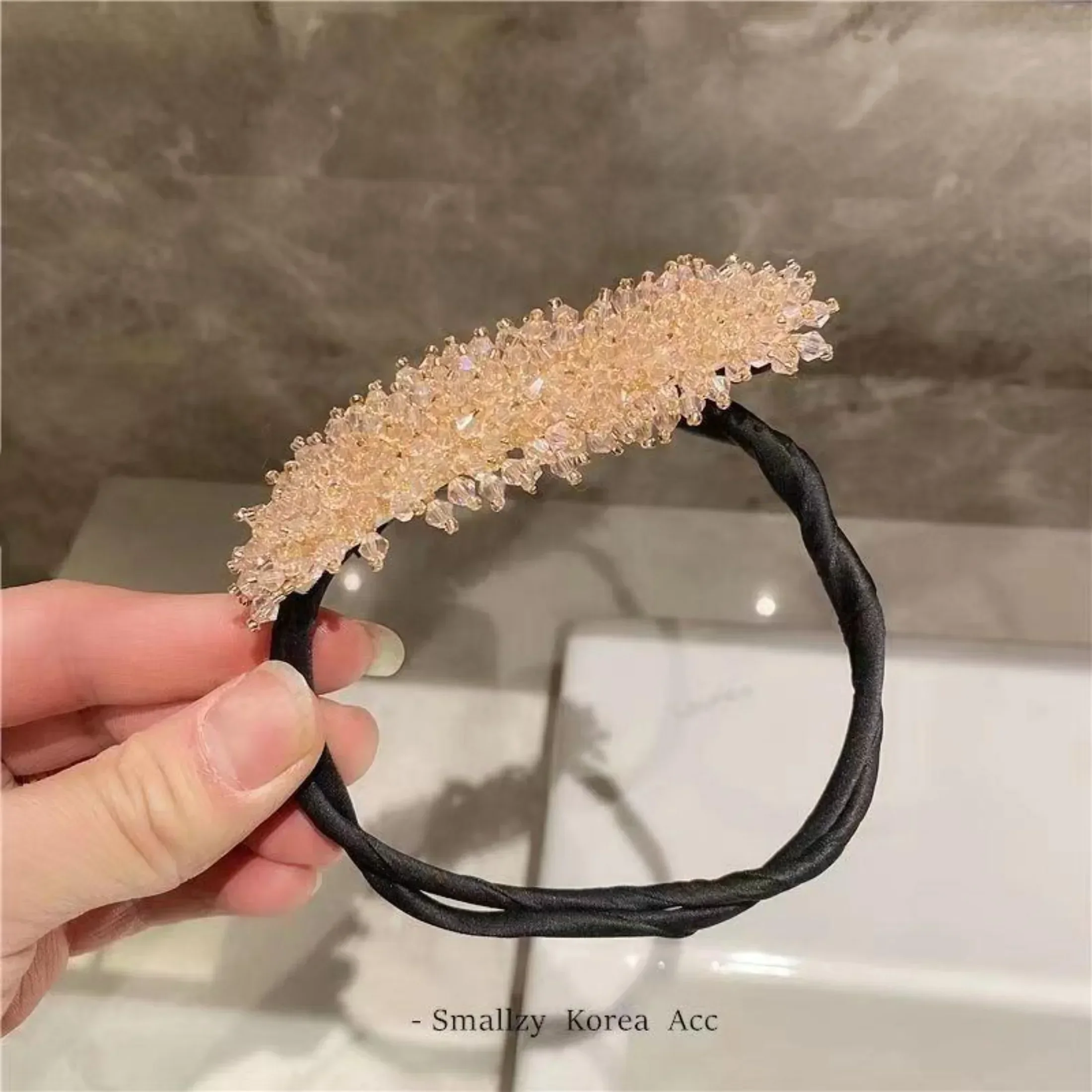 Crystal Magic Bun Maker Elegant Hairbands Donut Hairpin Hair Bands Fashion Girl Women Diy Hair Styling Headband Tool Accessories