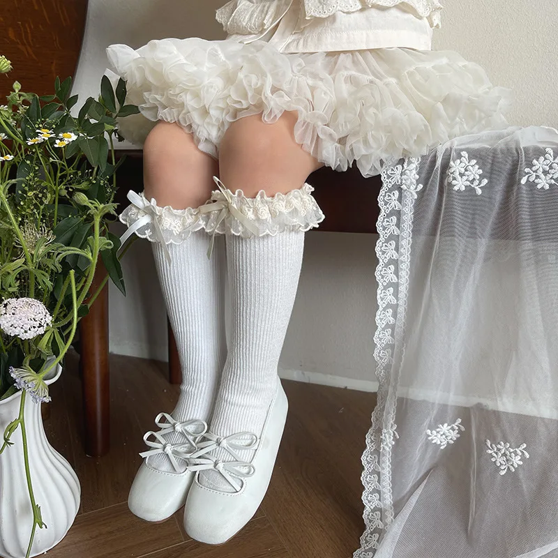 Prinzessinnen-Socken für Kleine Mädchen Exquisite Spitze mit Rüschen und Schleifenbesatz Kinder-Baumwollsocken für Geburtstagsfeiern