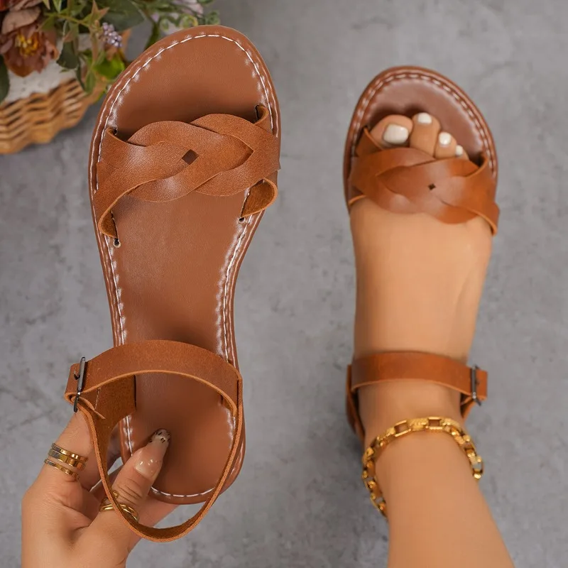 

Женская обувь, новинка лета 2024, женские сандалии на плоской подошве, сандалии с римским ремешком и нескользящей резиновой подошвой, женские повседневные сандалии