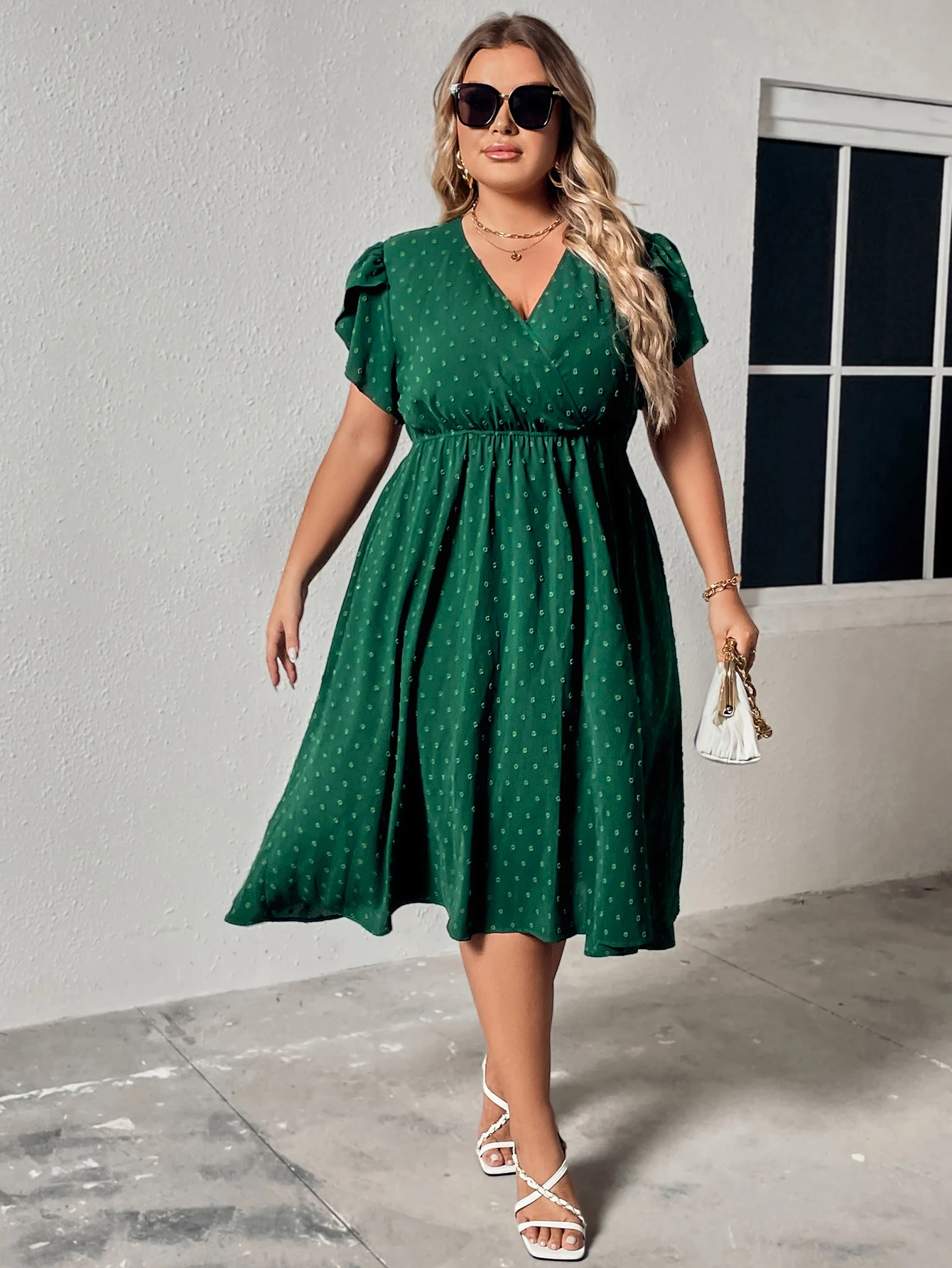 Plus Size Surplice Neck Swiss Dot A-Line Dress Women Vacation Casual Summer Boho Elastic Waist Large Size Elegant Midi Dresses