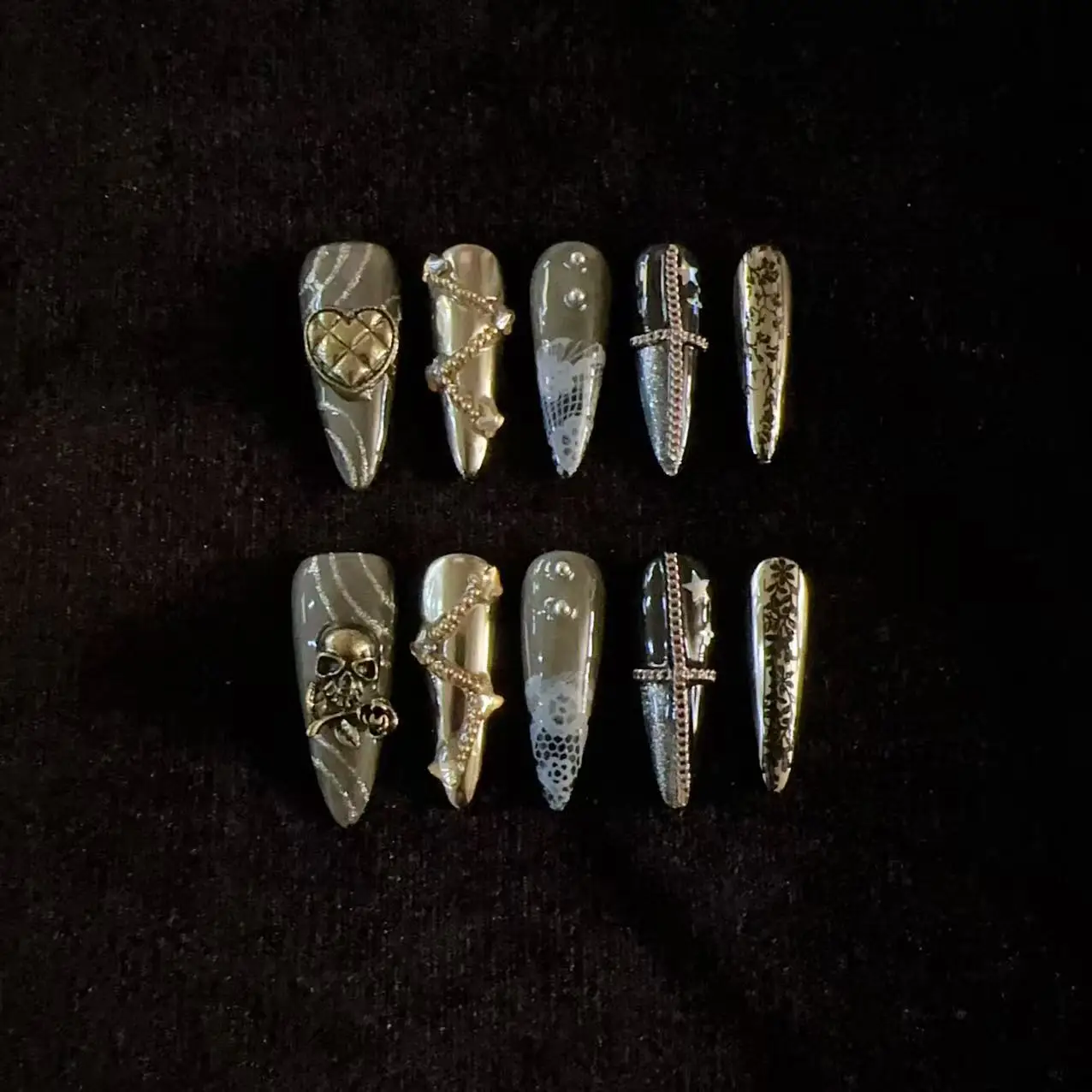 Gothic Vintage Skull Cross Press On Nails, Long Stiletto Dark Gray False Nails With Alloy Charms Lace Transfer, Reusable Y2K Coo