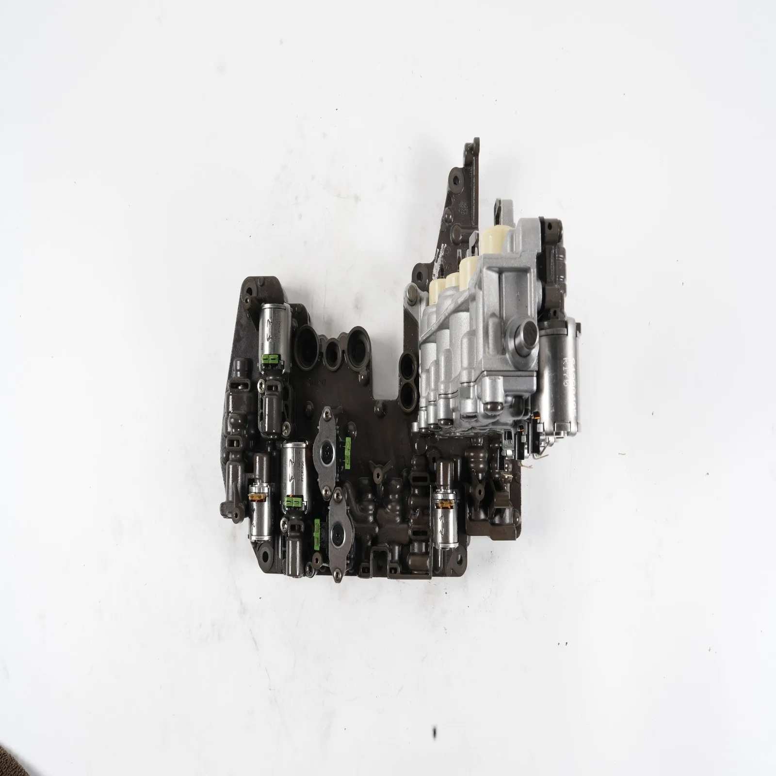 

Восстановленный корпус 7-скоростного клапана 0B5 DL501 для Audi A4 A5 Q5 2008-2016 0B5325025AC