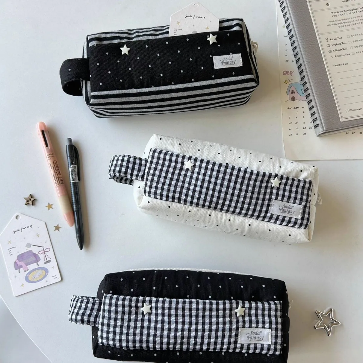 White background polka dot plaid mousse pencil bag ins creative splicing student hand pencil stationery box