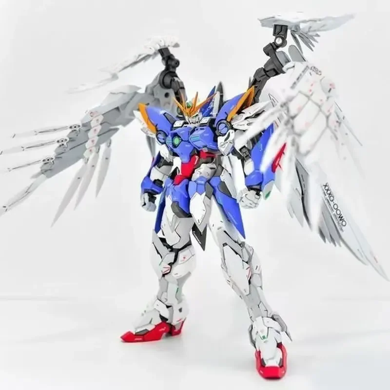 

В наличии Daban 8820 Mg1/100 Комплект модели Flying Wing Zero с наклейками и подставкой в сборе, коллекционная фигурка игрушки