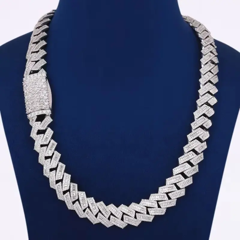 

High-quality 20mm full-diamond iced Cuban chain necklace, high-end aura style, suitable for business banquets and outings