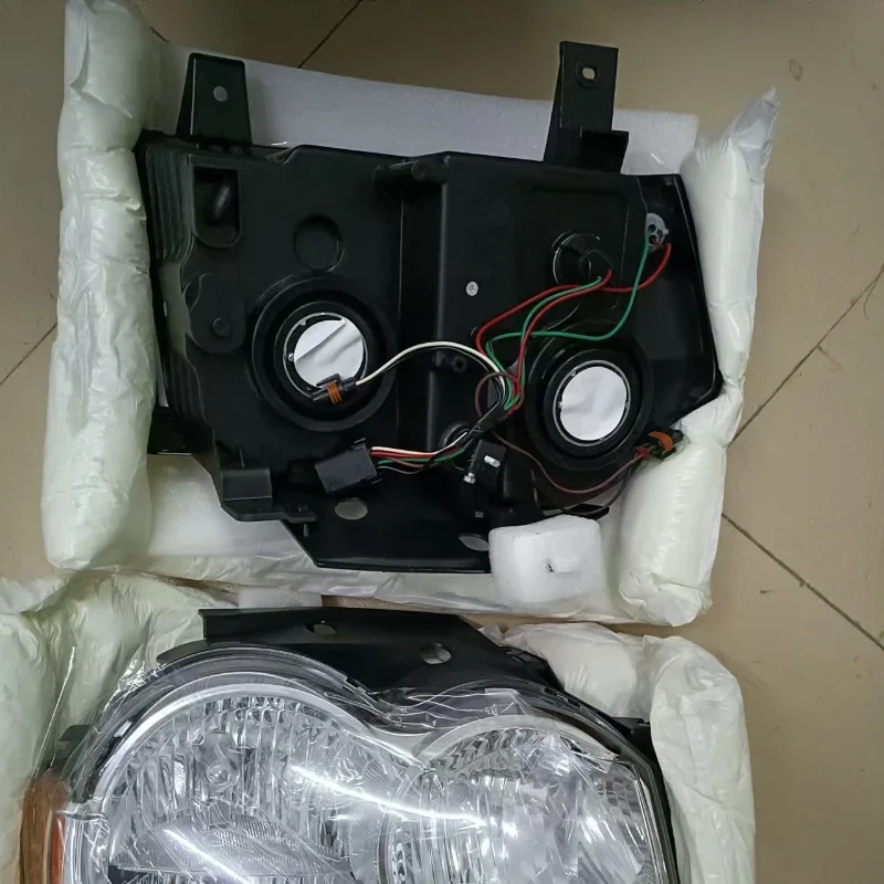Pair Car Headlight Head Light for Jeep Grand Cherokee 2005 2006 2007 Headlamp Without Lamp Left and Right
