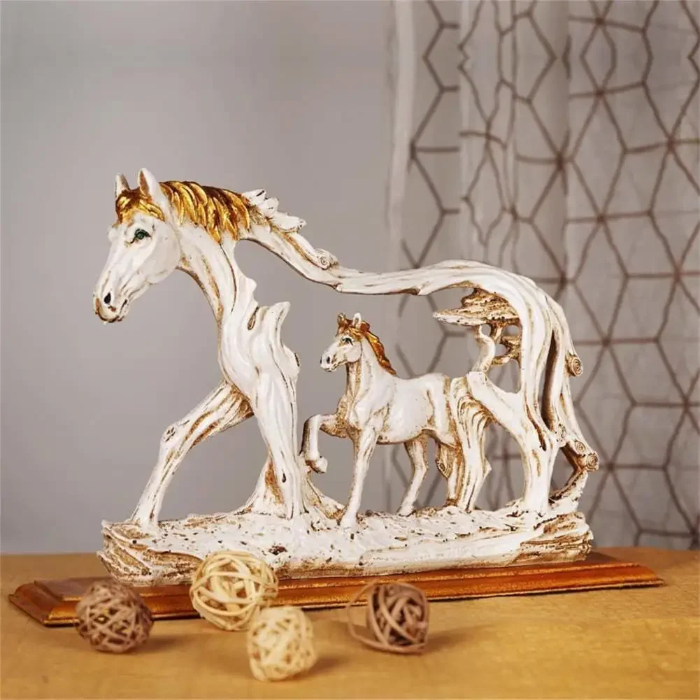Escultura de caballo de resina, estatua de caballo galopante indio, decoración del hogar, decoración de escritorio, figuritas de animales