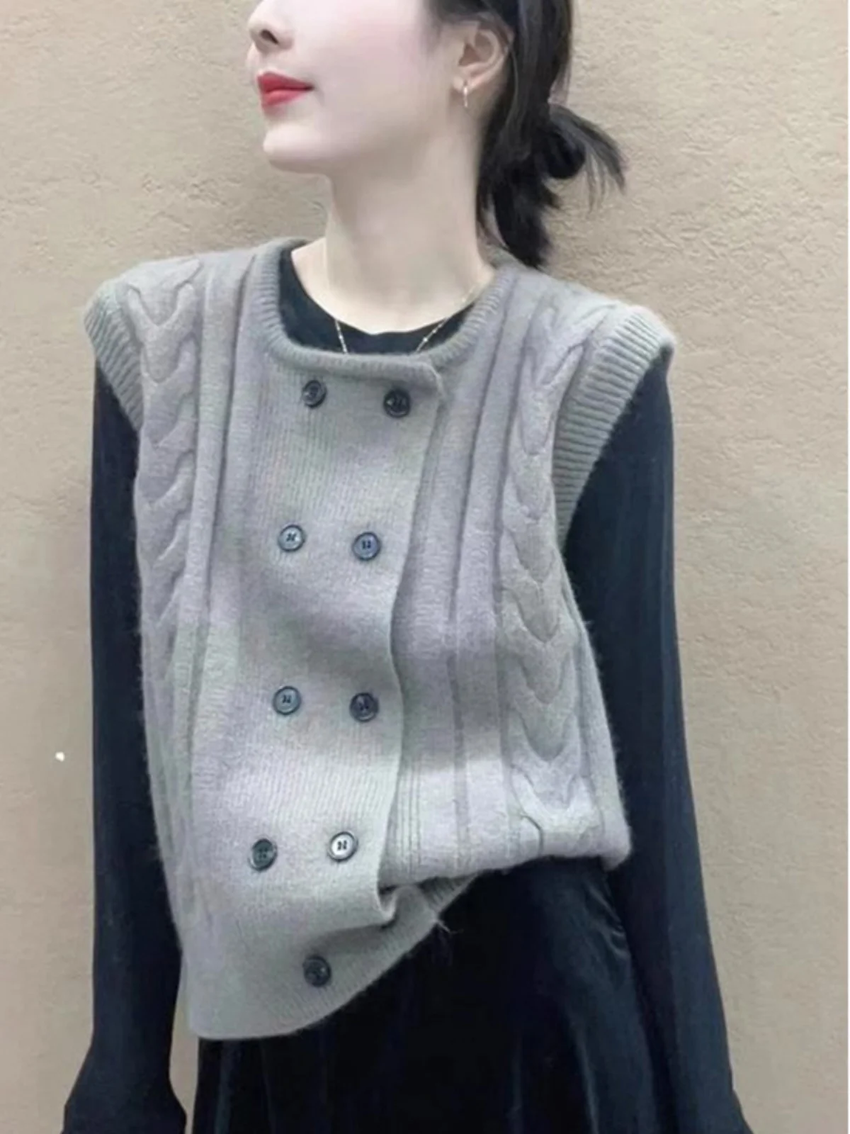 

Свободный корейский вязаный свитер для женщин с круглым вырезом, на пуговицах, повседневный, удобный, стройнящий, модный