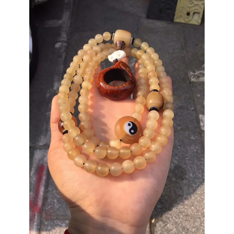  day​Then​Sheep's ​Round bead bracelet made of horn material​Hard‎As gentle as jade
