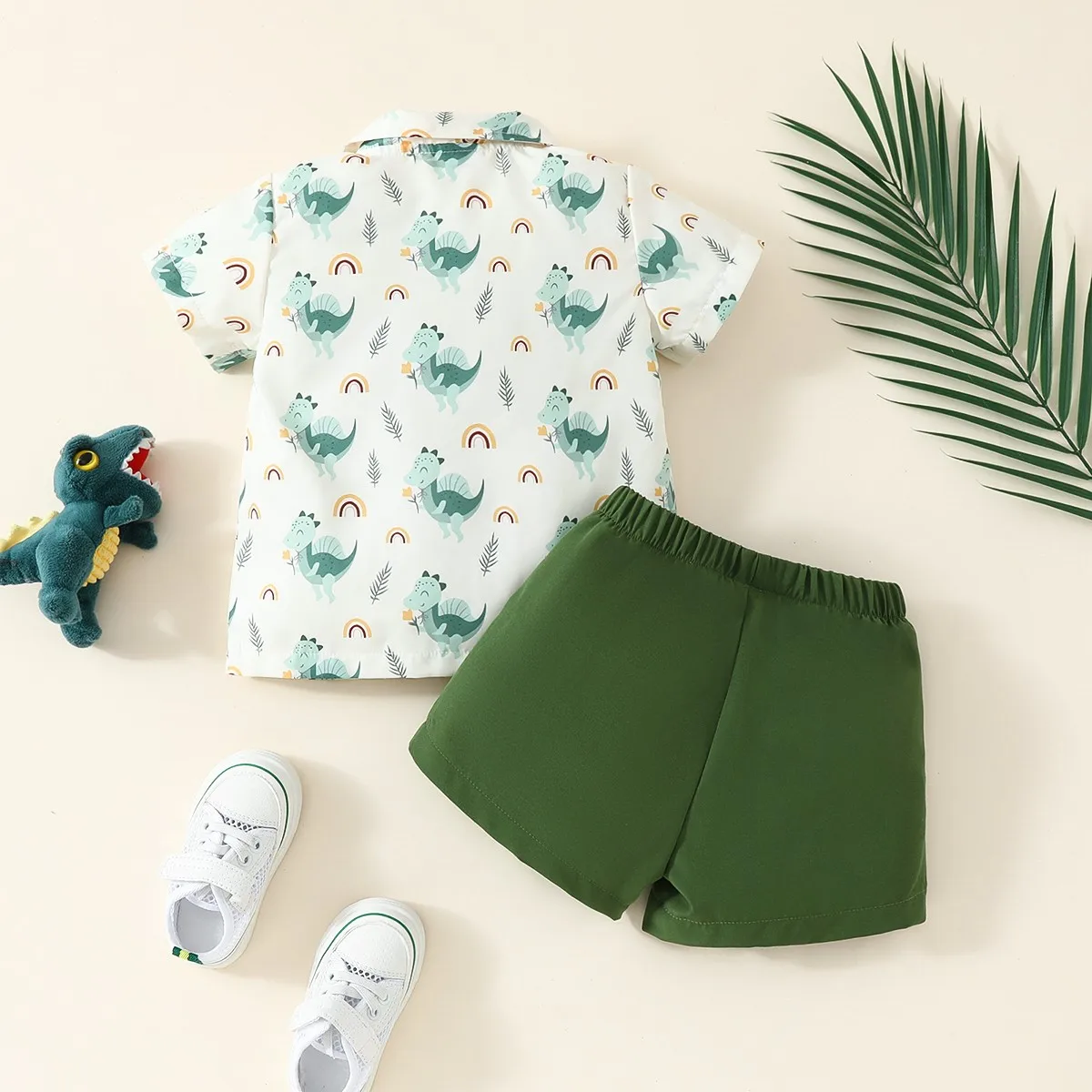 Baby Boy Summer Dinosaur Pocket Short-sleeved Shirt + Solid Color Pocket Shorts Casual Two-piece Set