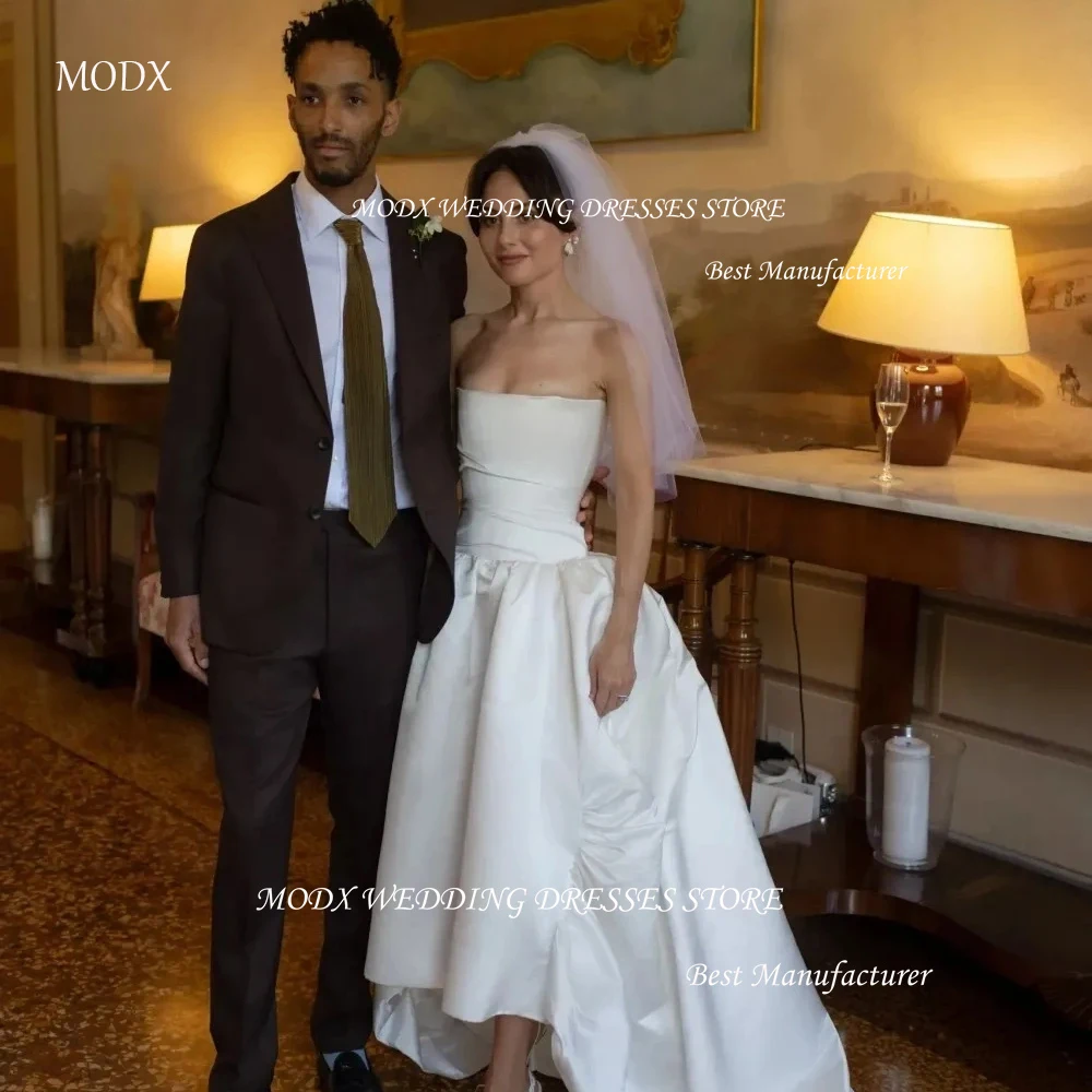 

MODX Elegant Strapless Satin High Low Birdal Gown Simple A Line Sleeveless Floor Length Sweep Train Wedding Dress Chic