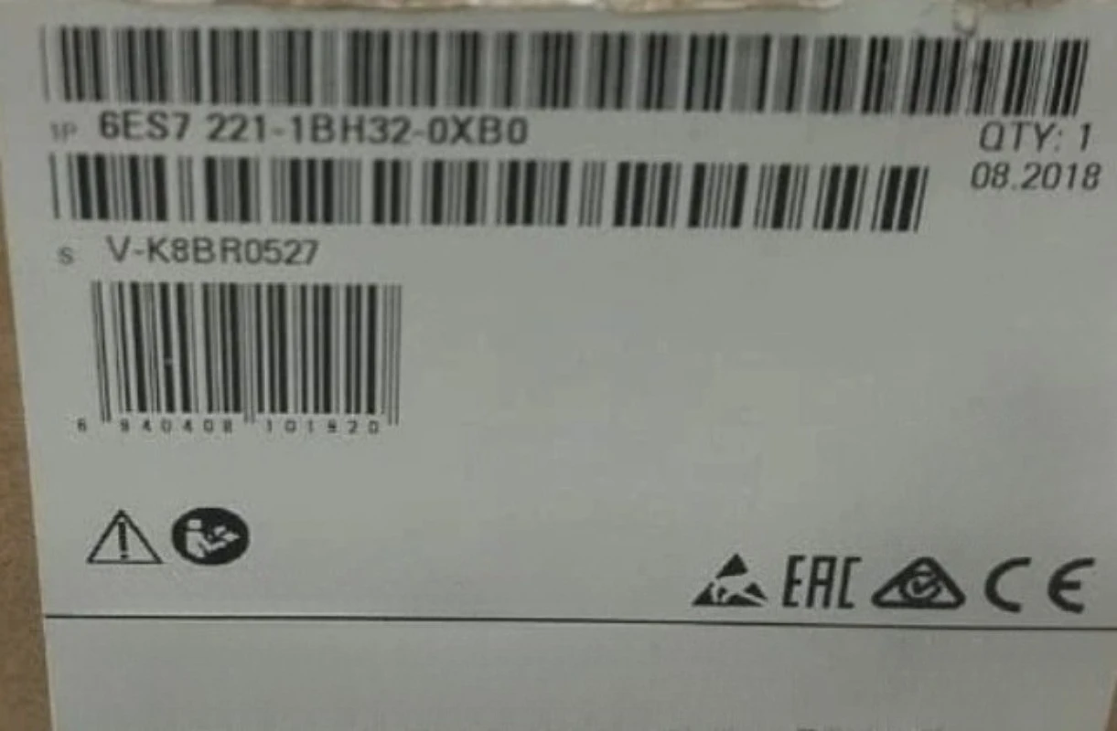 Brand New 1Pcs 6ES7221-1BH32-0XB0 Programmable Logic Controller Module Expedited Shipping