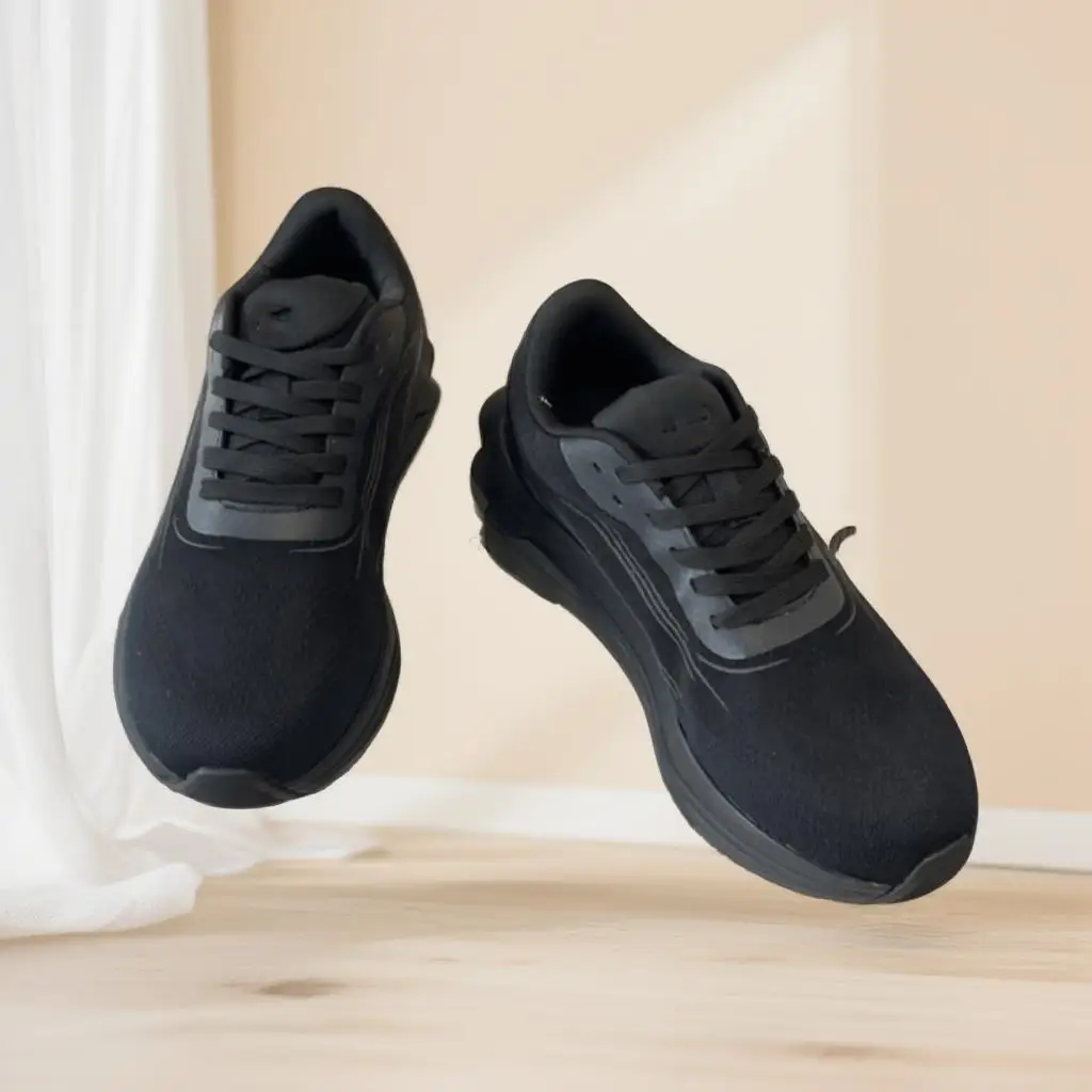 

Fall Lightweight chunky-sole running shoes, one-piece molding, easy for long-distance running