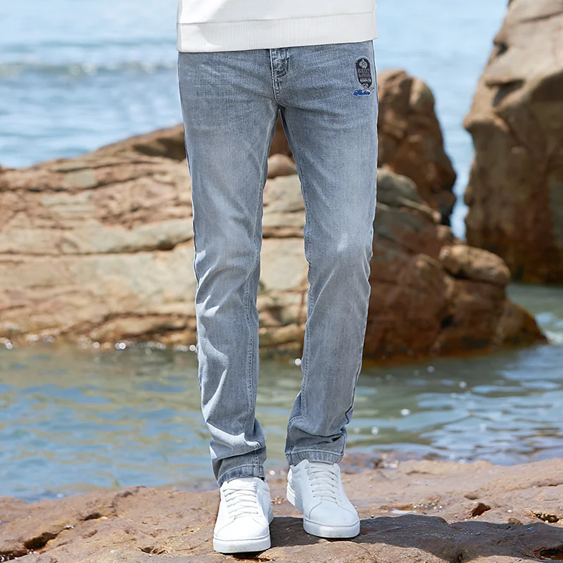 New Winter Men's Jeans Straight Leg Loose Style stretching shark Jeans Men Fashion Casual korean autumn men clothes Big Size 42