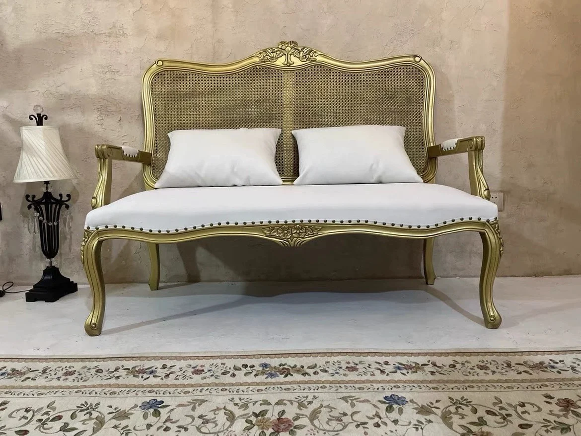Studio sofa triple ganda tua emas rotan Perancis bunga ukiran kayu solid negara Amerika