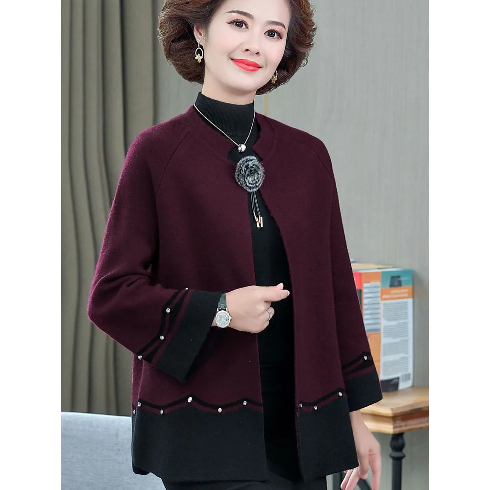 2023 New Spring Autumn Mother Sweater Knitted Cardigan   Jacket Noble Elegant Womem Sweater Coat Middle Aged Female Knitwear Top