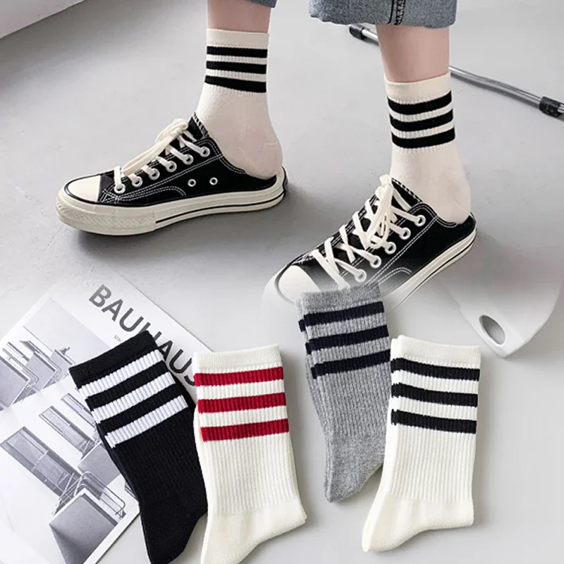 

Solid Stripe for Women Sports Sneaker Skateboard Sock Striped Crew Sock Cotton Mid Tube Sock Casual Sox Couples Can Wear It