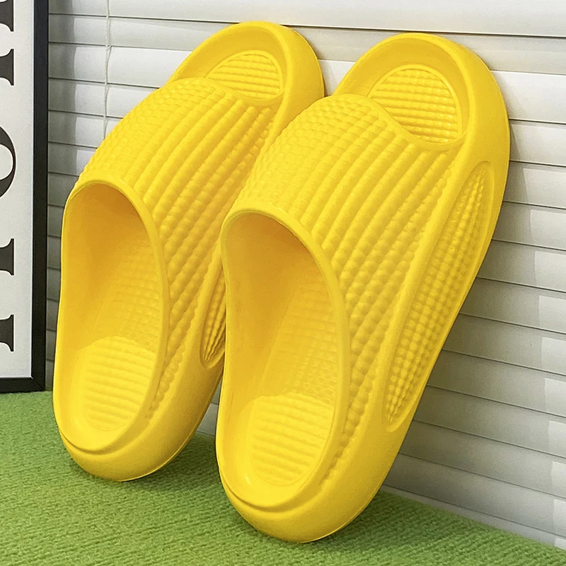 Men's Sandals Slippers for Men Shoes for Men Flat Sandals Wear-resistant Non-Slip Beach Soft and Comfortable Thick Bottom New