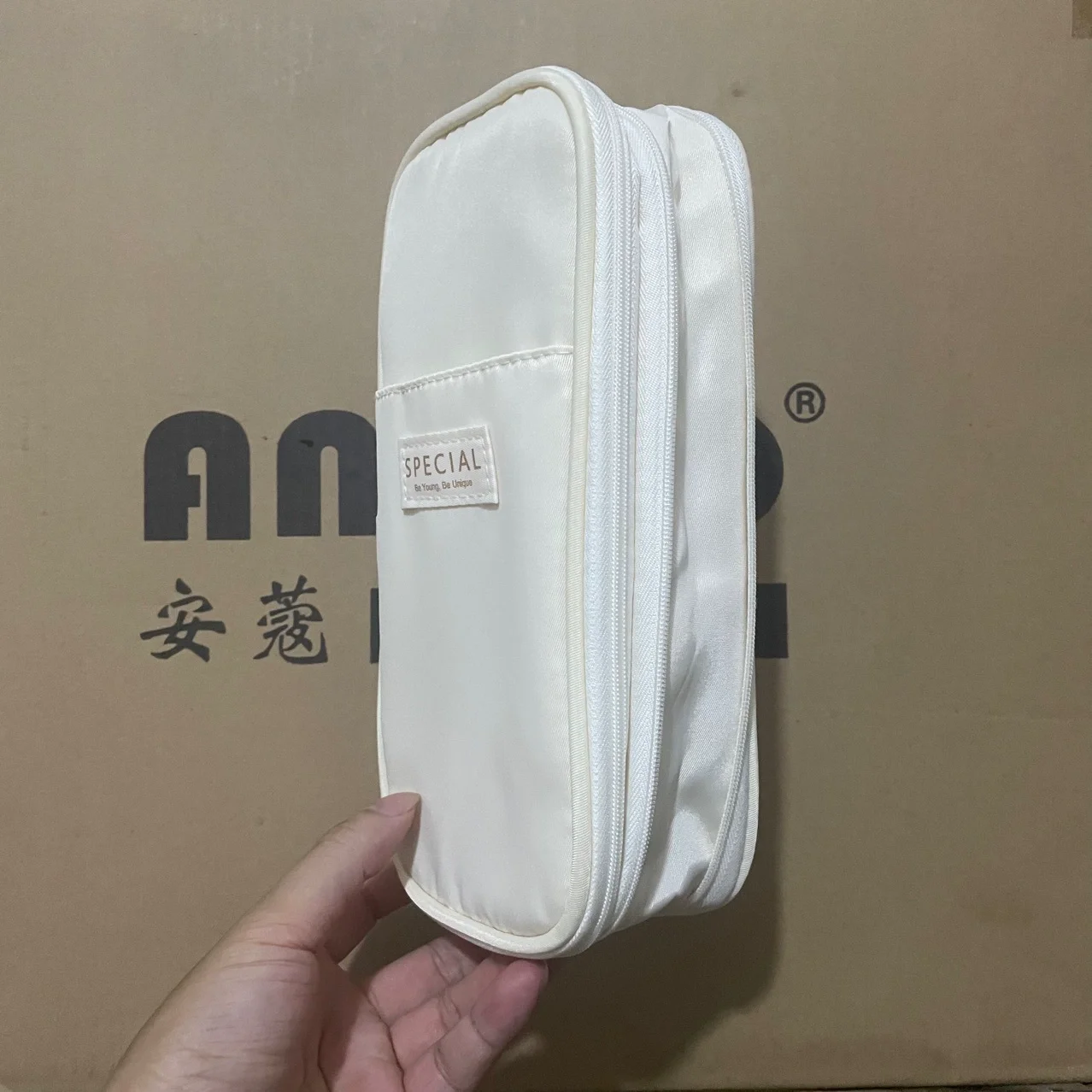 

Ivory White Pencil Bag Large Capacity Pensil Case Pouch Holder Box for Students Girl Office Supplies School Stationery Organizer