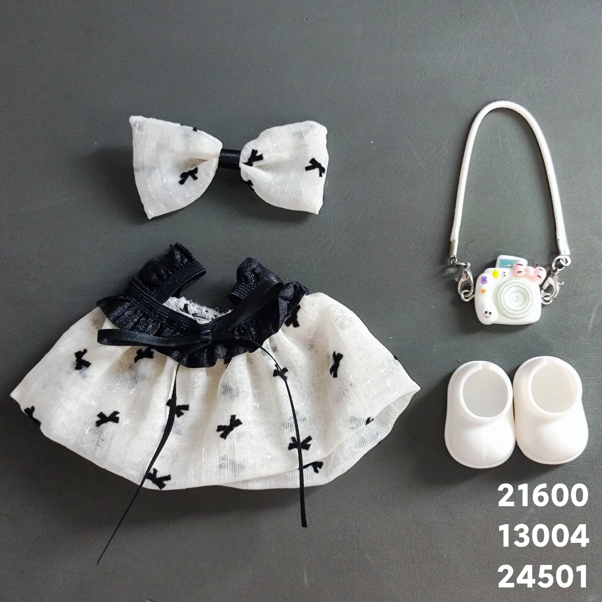 ملابس للجلوس دمية لابوبو معكرون، دلايات حفلات من الفينيل، مجموعة ملابس عصرية، هدية أنيقة