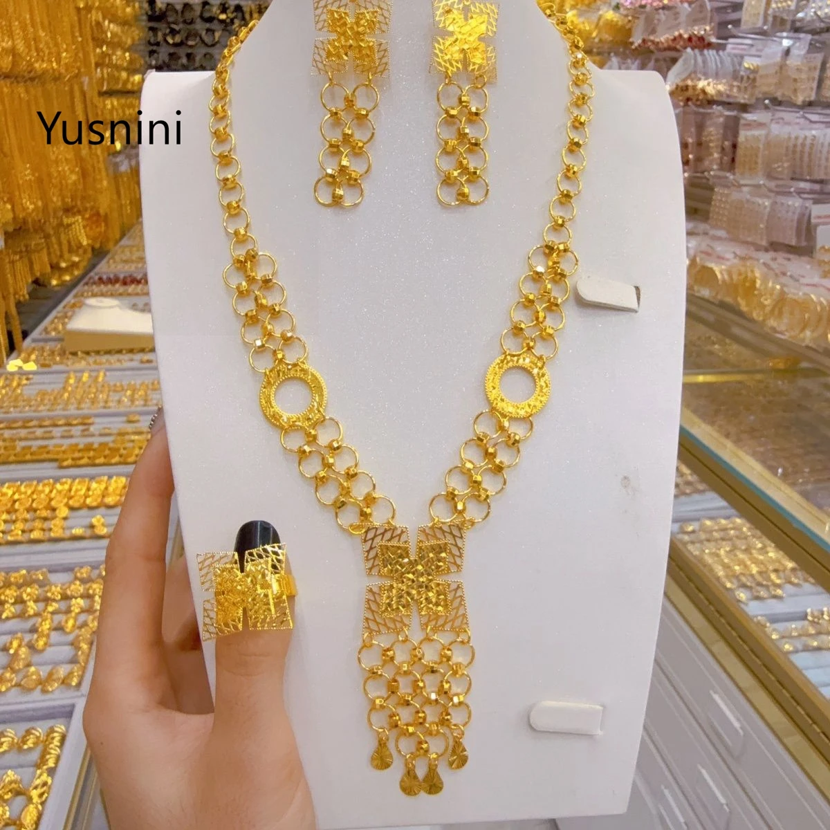 

New French Dubai Fashion High end 24K Gold Plated Necklace Earrings Exquisite Wedding Engagement Party Jewelry Set for Lovers 88