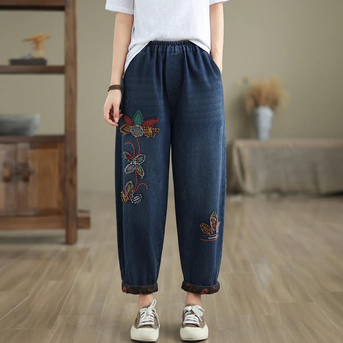 

Aricaca Women Vintage Casual Embroidered Designs Pants Women Fashion Streetwear Harem Pants