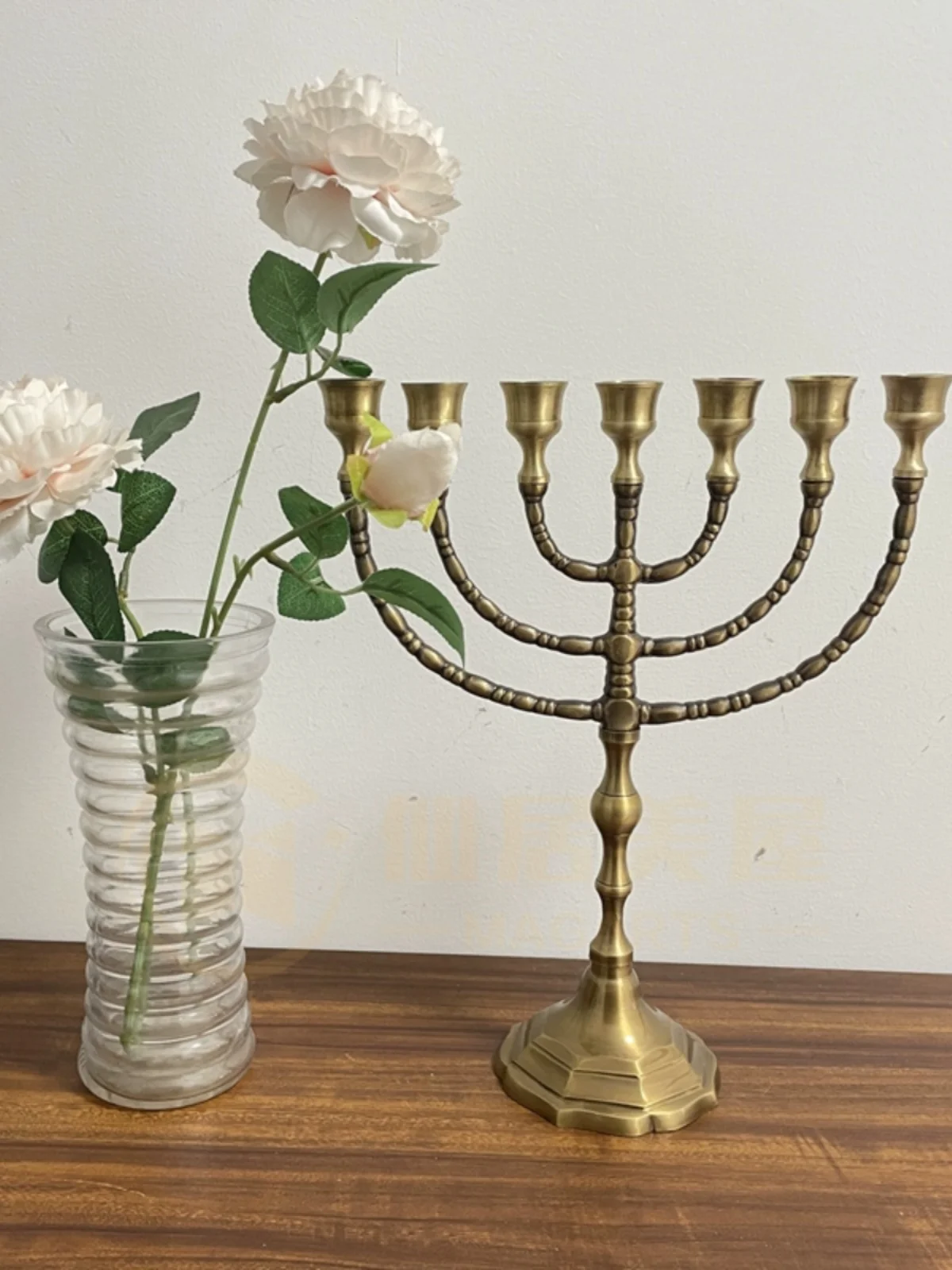 

Импортная сувенирная свеча, церковный орнамент, золото, чистая медь, ретро-свечник с семью ветками, держатель лампы