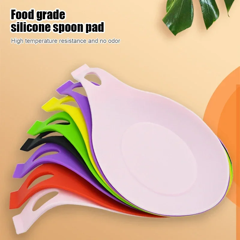 Silicone Insulated Spoon Holder Heat Resistant Placemat Drink Glass Coaster Spoon Holder Cutlery Shelving Kitchen Tools Placemat