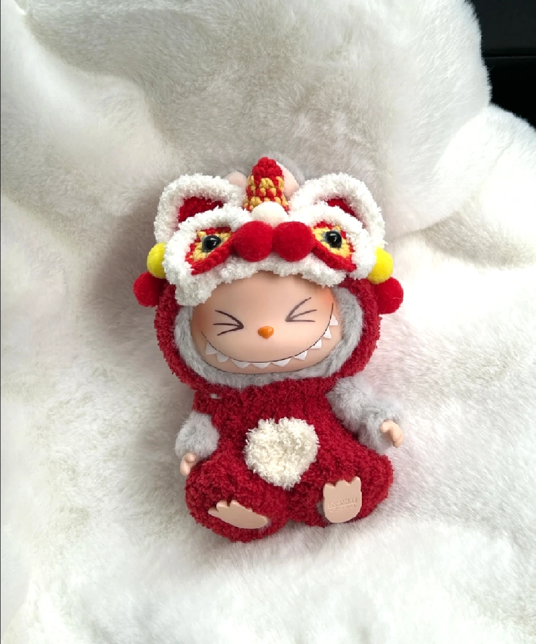 New Year Style Clothes 17cm Labubu Clothes Red Festive Attire Great Red Awakening Lion Clothes Dolls Accessories Labubu Ropa